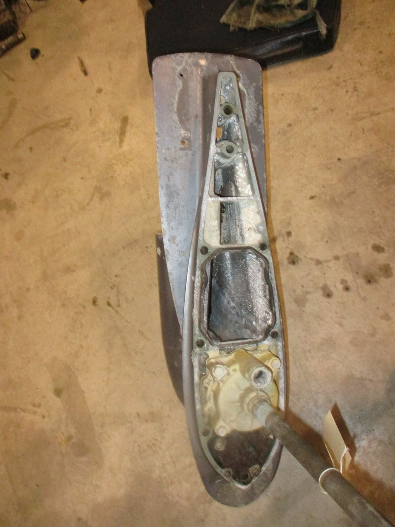 Yamaha OX66 250hp outboard COUNTER lower unit with 25" shaft PARTS ONLY