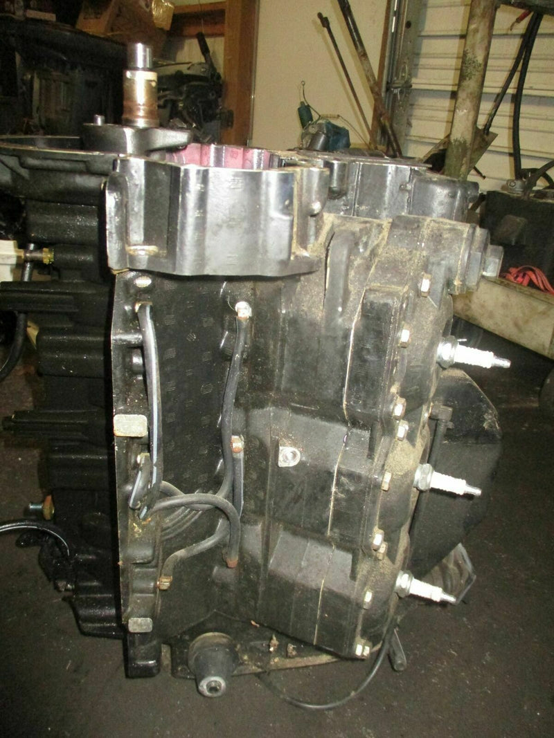 Evinrude Ocean Pro 150hp outboard crankcase powerhead