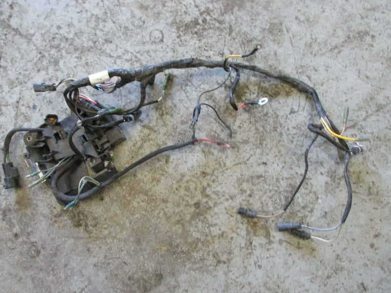 1996 Evinrude outboard 200hp 2-stroke E200TXEDR wiring harness w/ junction box