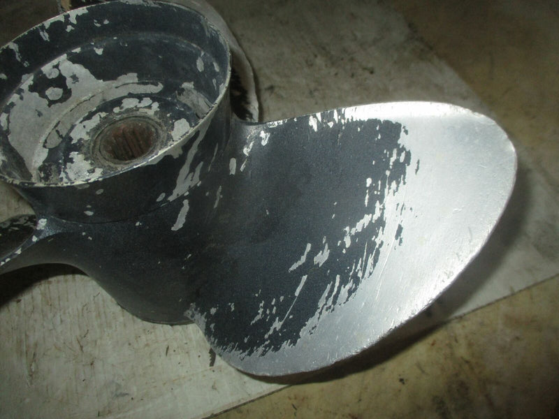 Evinrude 90hp 2 stroke outboard aluminum propeller