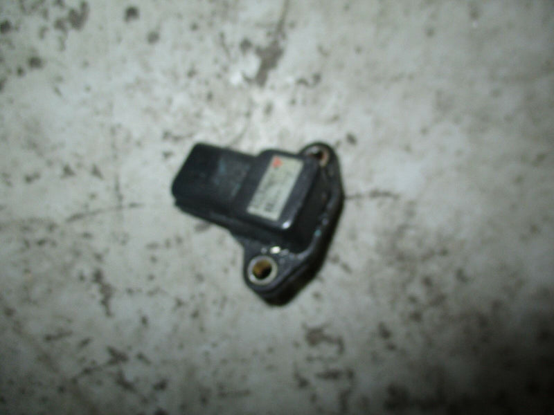 2000 Yamaha OX66 SWS SX225TXRY outboard pressure sensor 67h-82380