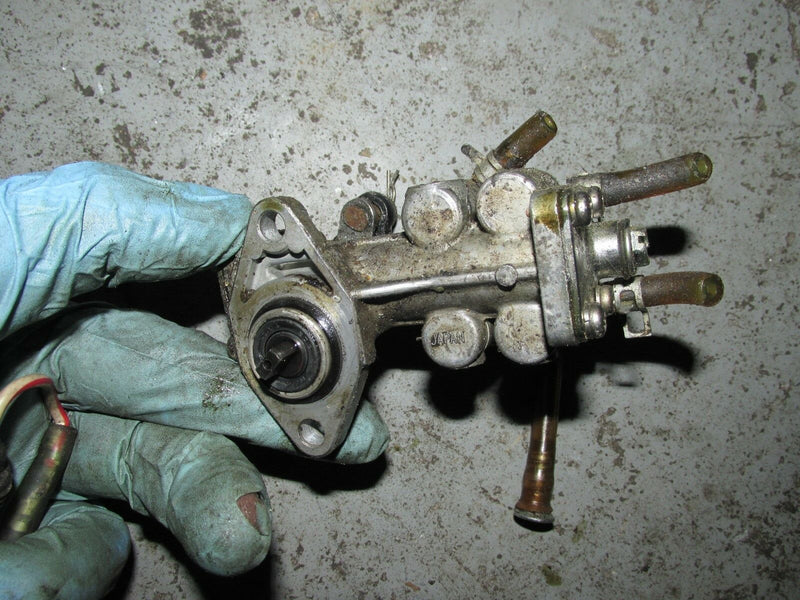 1985 Suzuki outboard DT55 2 stroke 55hp oil pump 16100-94731