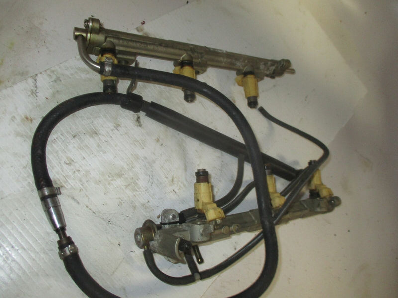 Yamaha 225hp 4 stroke outboard fuel rail and injector set (69J-13761-00-00)