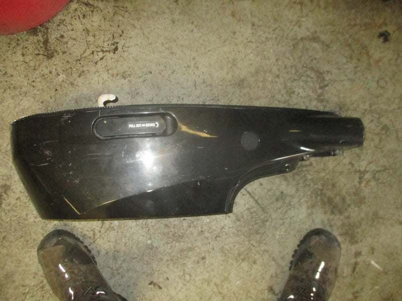Suzuki DF225 225hp outboard starboard side cover (61811-93J00-0EP)