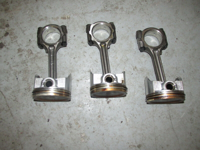 2004 Johnson outboard J50PL4SR 4-stroke 50hp piston and rod 5032231, 5031317