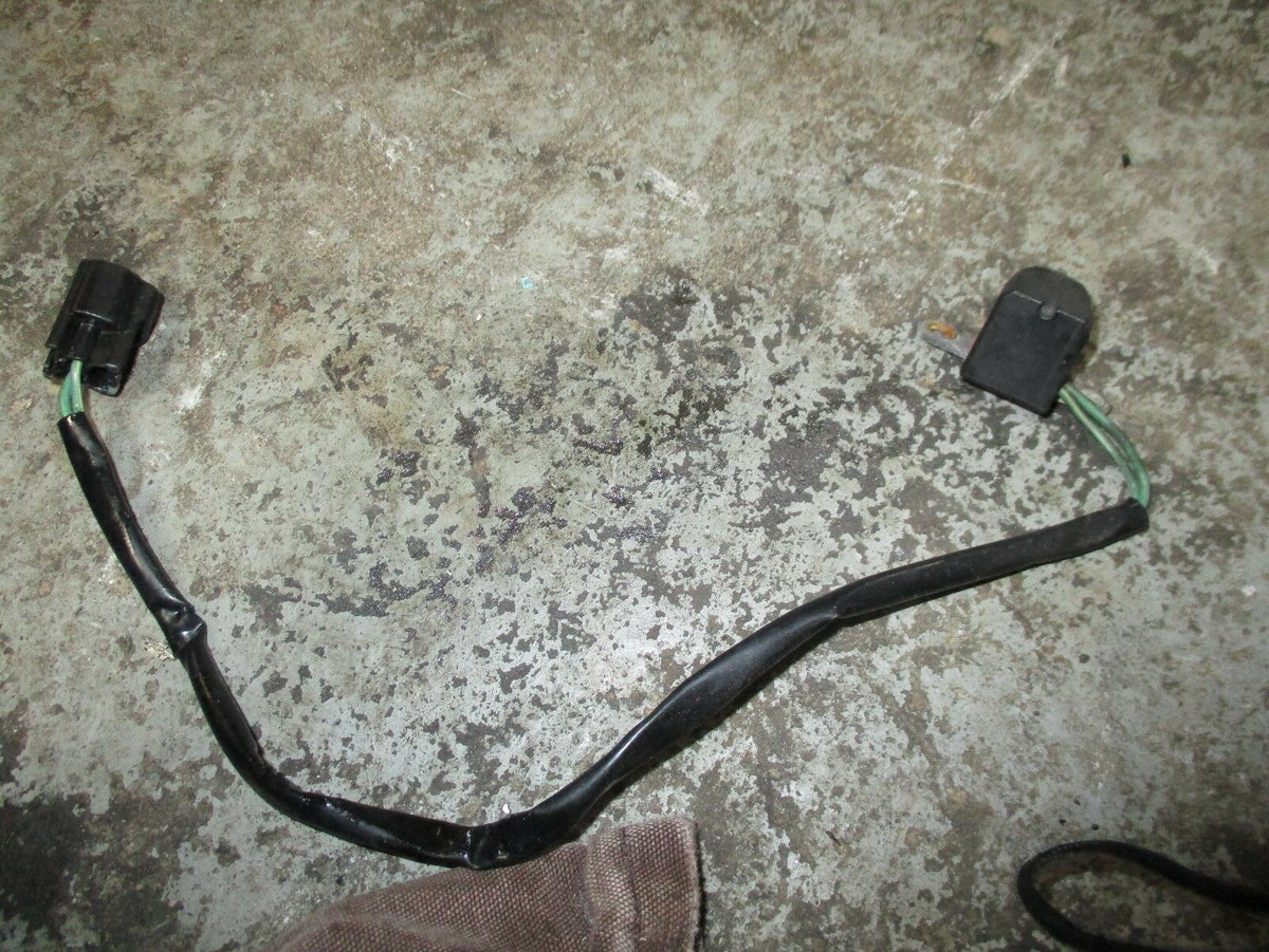 2001 Yamaha 200hp HPDI outboard Z200TXRZ ignition timing coil
