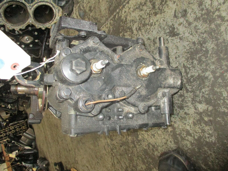 1989 Evinrude outboard 48hp 2-stroke crankcase powerhead