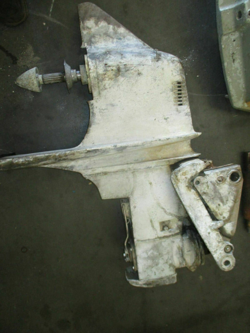 Volvo Penta outdrive (867949) PLEASE READ DESCRIPTION