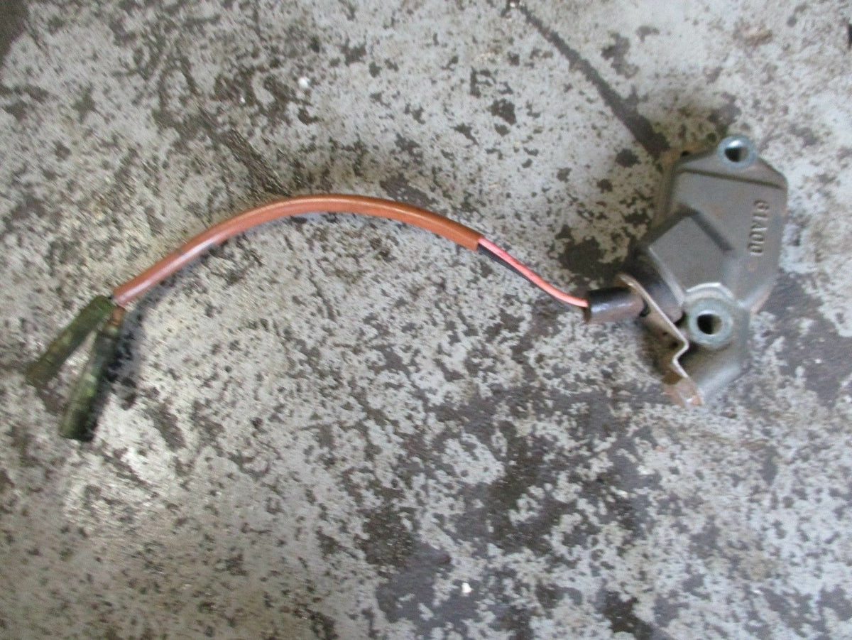 1994 Yamaha outboard VX250hp SWS thermostat cover with switch set