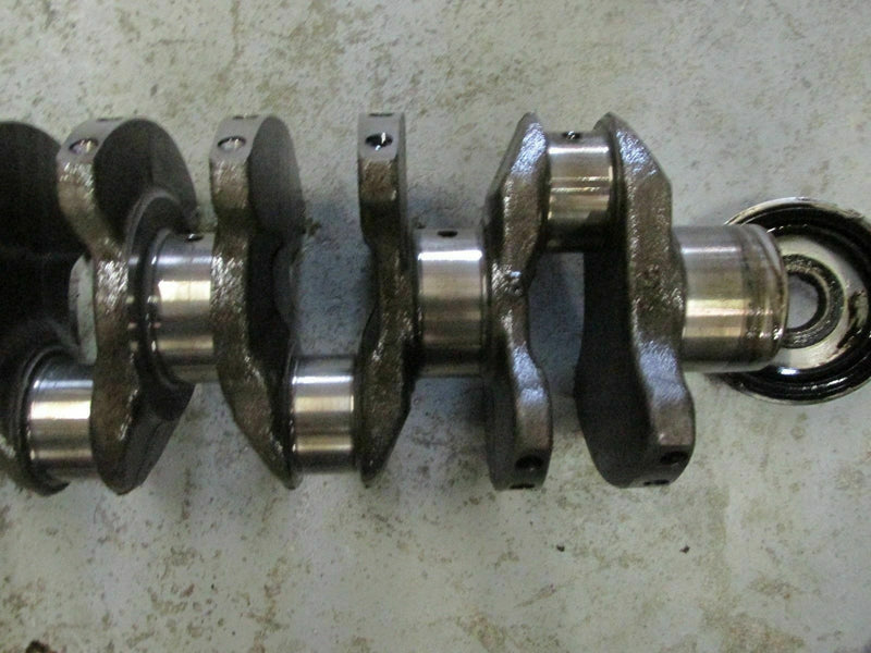2000 Suzuki outboard DF60 hp 06001F-031341 4-stroke crankshaft 12220-99E01