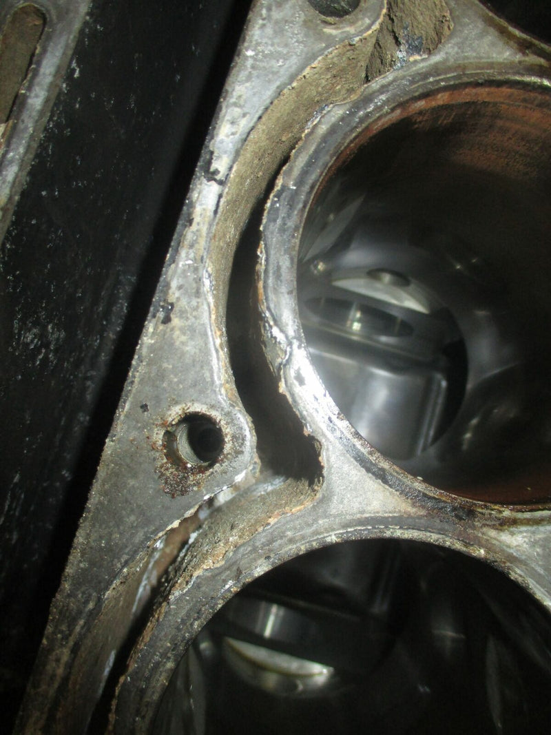 Johnson 115hp 4 stroke outboard crankcase block