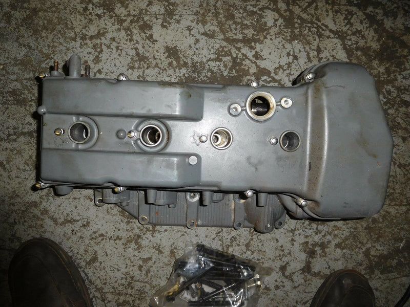 2004 johnson 90hp J90PL4SR cylinder head 4 stroke