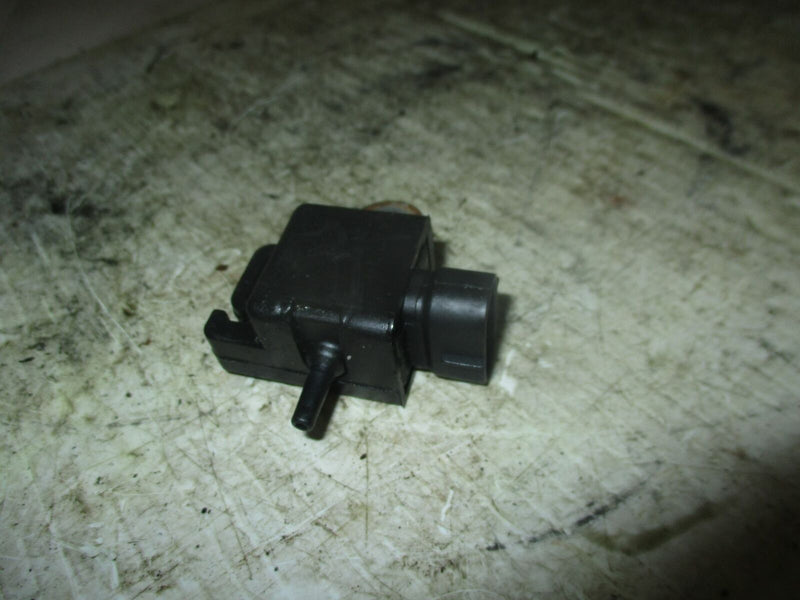 Suzuki DT200 200hp outboard air pressure sensor (18590-94600)