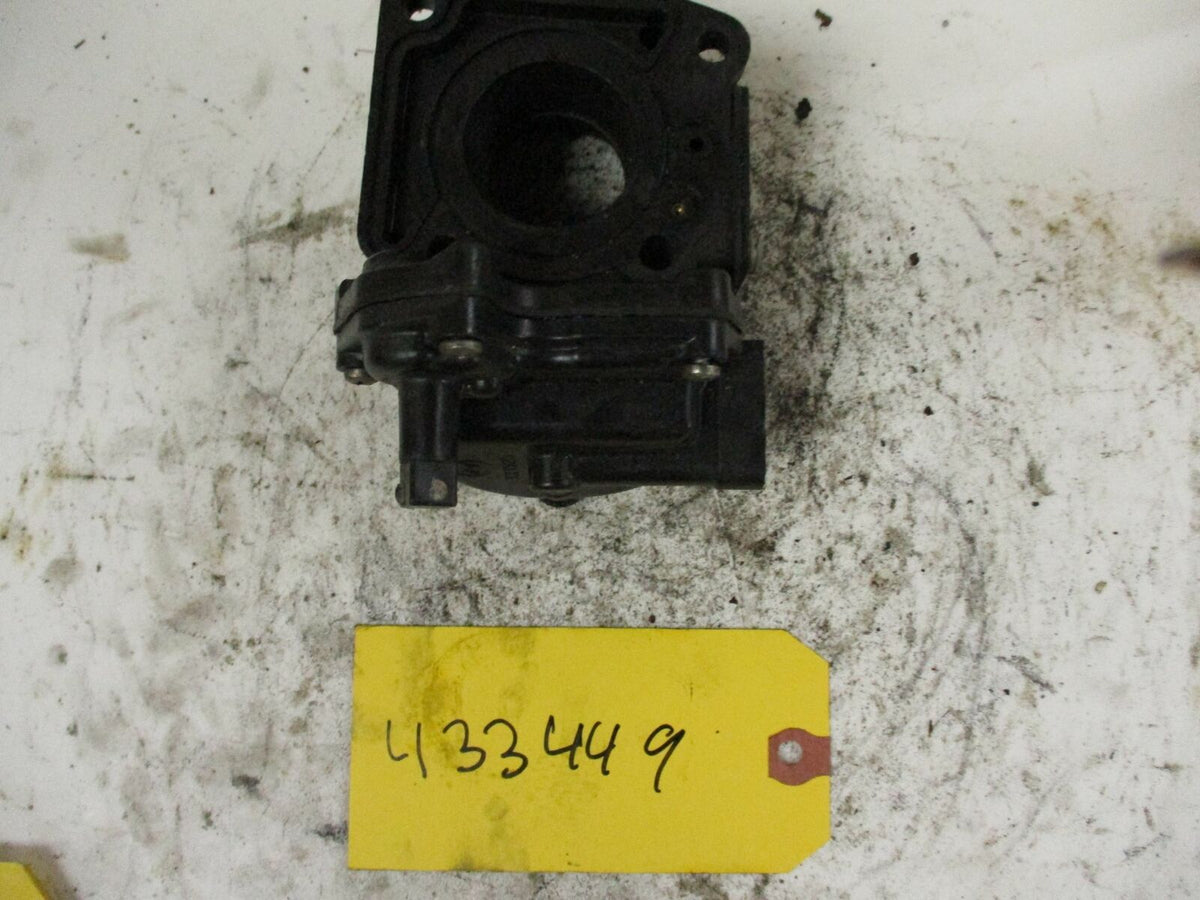 Johnson/Evinrude 120-300hp Carburetor [433449] Missing drain plug
