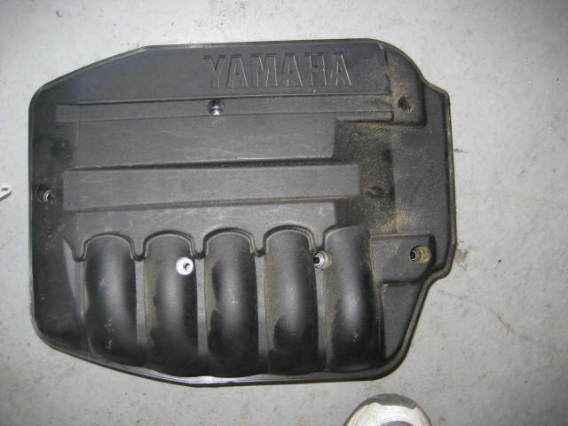 YAMAHA outboard HPDI 250 and 300 hp Intake Silencer 60V-14440-00-00