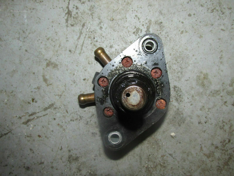 1998 Suzuki Outboard DF60 hp 06001F-861051 4-stroke fuel pump 15100-99E00