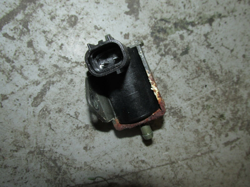2002 Yamaha Outboard 200 hpdi LZ200TXRA oil solenoid 68F-13100-00-00