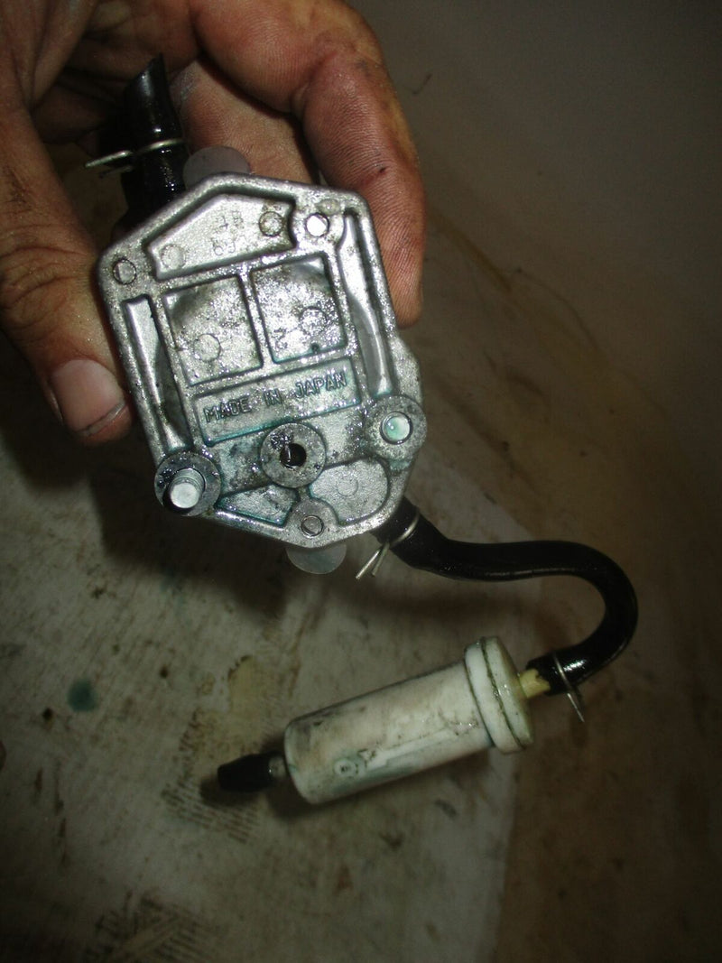 Yamaha 40hp 2 stroke outboard fuel pump (692-24410-00-00)
