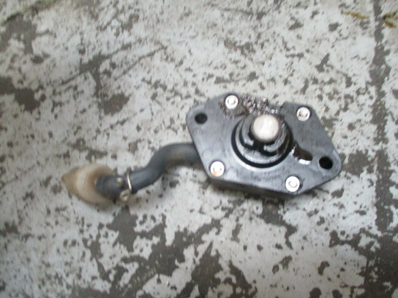 2002 Yamaha outboard 4hp 4-stroke fuel pump 67D-24410-02