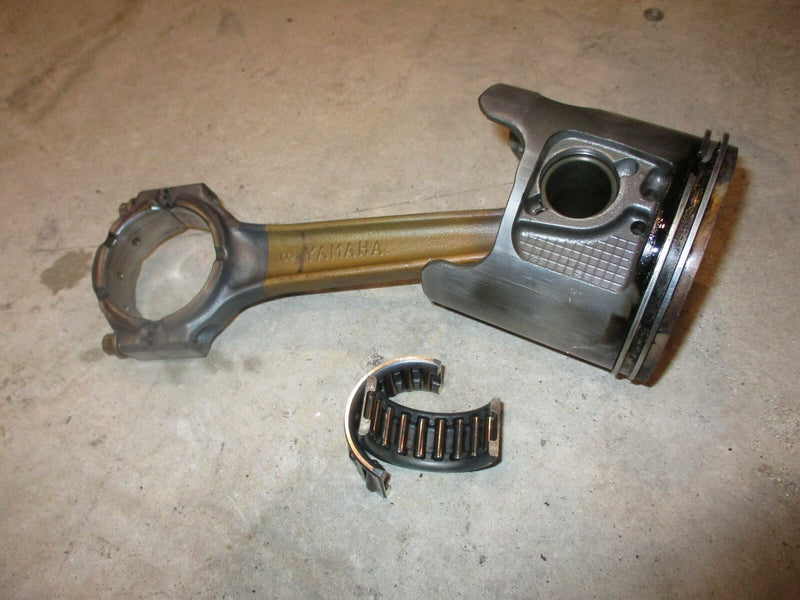 Yamaha OX66 250hp outboard starboard piston and rod (69L-00)