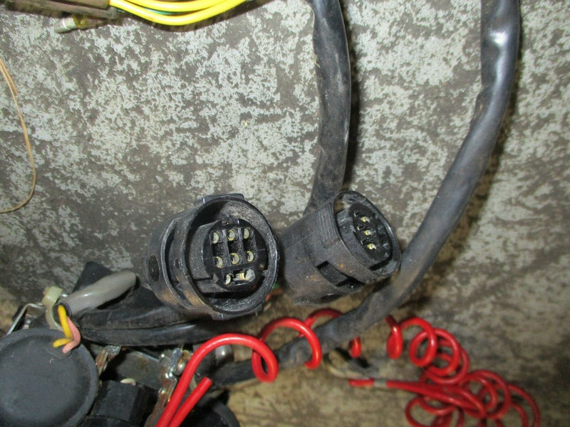 Yamaha outboard dual engine ignition switch missing one key