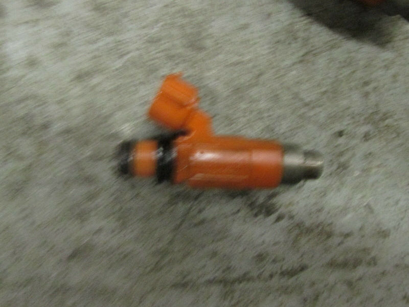 2004 Johnson outboard 140hp 4-stroke fuel injector 5033708