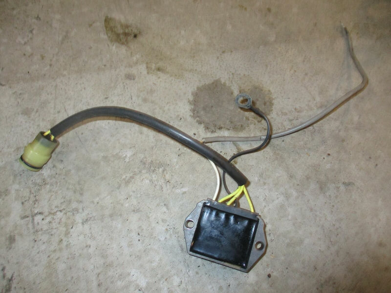 Suzuki DF225 225hp outboard rectifier regulator (32800-93J03)