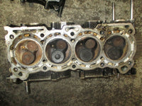Load image into Gallery viewer, 2002 Suzuki ouboard DF 70 hp cylinder head 11100-99e07
