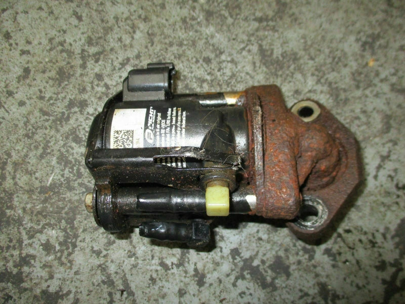 2001 Evinrude 250hp Ficht outboard fuel injector 5004284