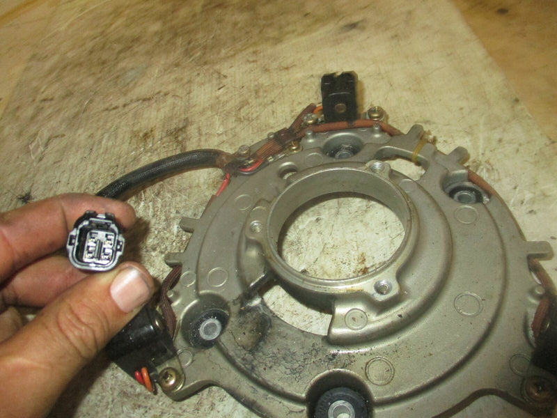 Suzuki DT150 150hp outboard pulsor coil (32103-92E10)