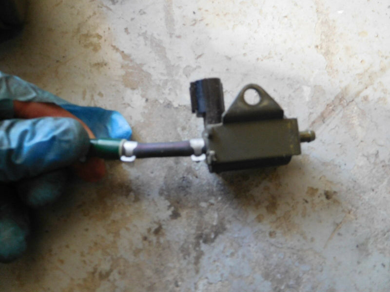 Yamaha VMAX 250hp outboard oil solenoid (68F-13100-00-00)