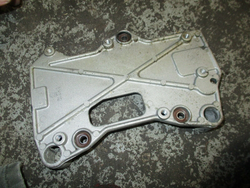 2001 Yamaha outboard 60hp 2-stroke electronic mounting plate 6H3-11