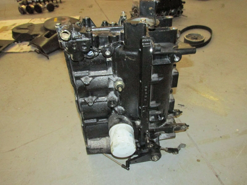 2001 Suzuki Outboard DF 70 4-stroke 07001F-152213 crankcase 11300-99E05-019