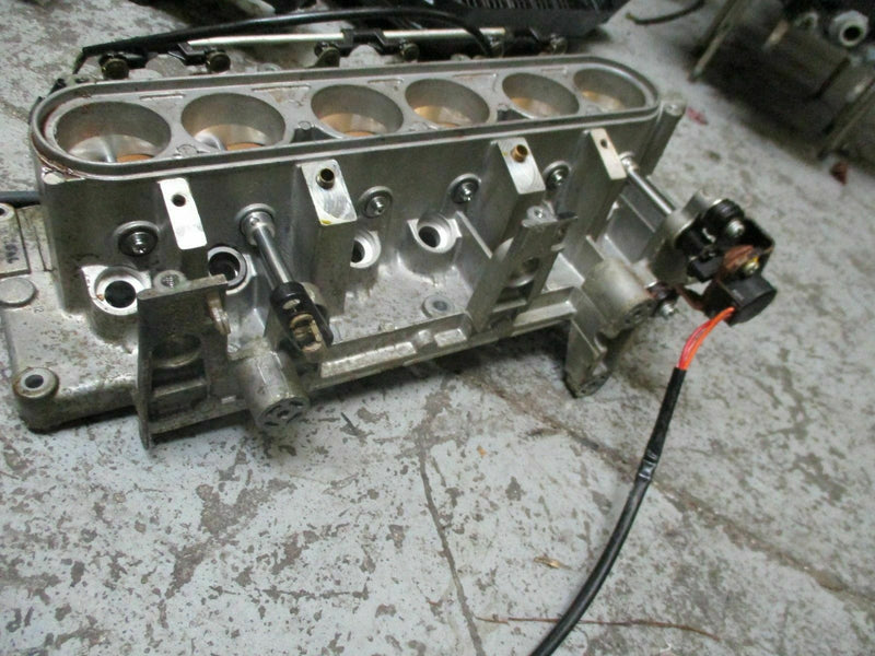 2000 Yamaha outboard 250hp OX66 throttle body with position sensor