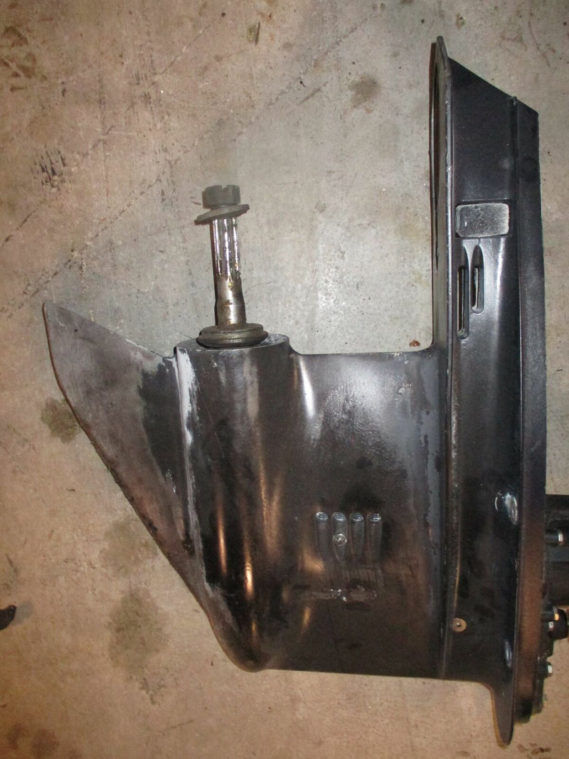 Evinrude 100hp 2 stroke outboard lower unit with 20" shaft