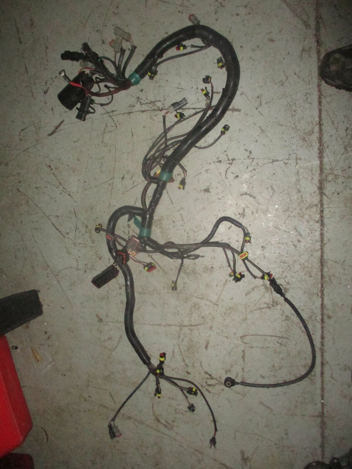 Evinrude ETEC 300hp outboard engine wiring harness (0587041)