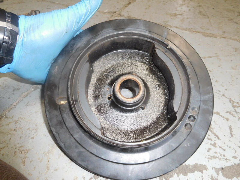 1994 johnson Evinrude E30RERM  25hp outboard flywheel 513862