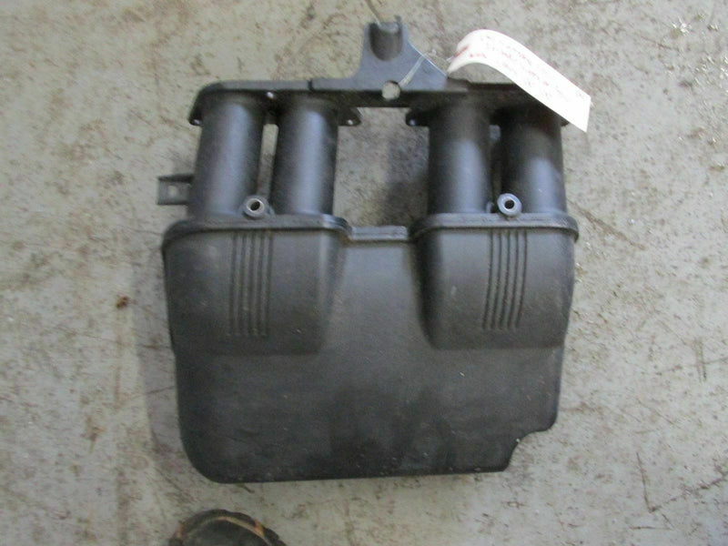 2004 Yamaha outboard 115hp 4-stroke intake silencer 68V-14440-00-00