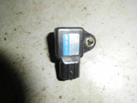 Load image into Gallery viewer, Honda Outboard BF200A Outboard Map Sensor 37830-pgk-a01
