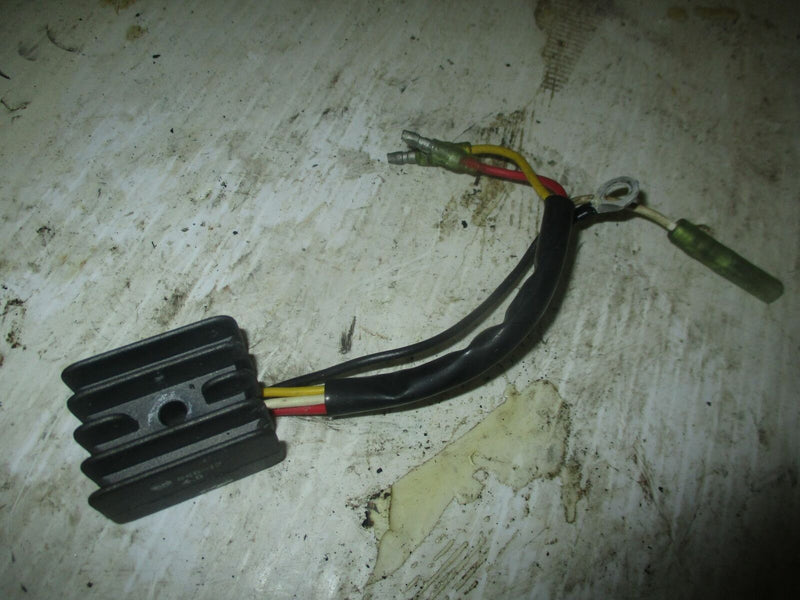 Suzuki DT75 75hp outboard rectifier regulator (32800-95D01)