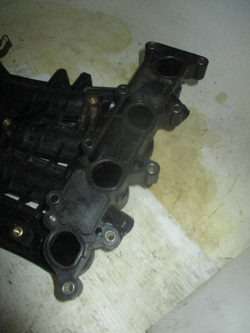 Suzuki DF70 70hp outboard intake manifold (13110-99E10)