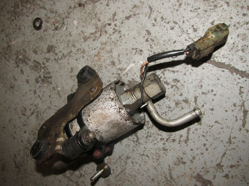1997 Suzuki Outboard DT 225 2-stroke electric fuel pump 15100-92E02