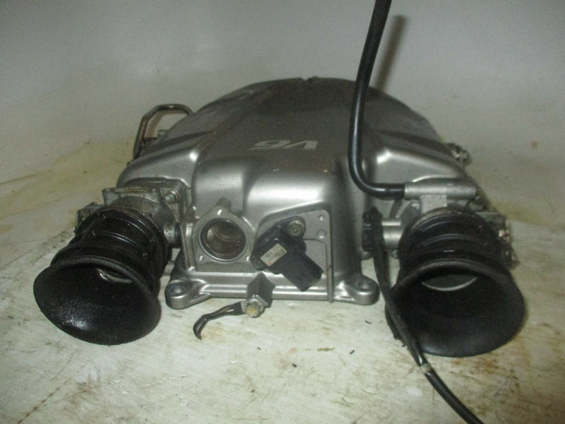 Suzuki DF200 200hp outboard intake collector cover (13140-93J10)