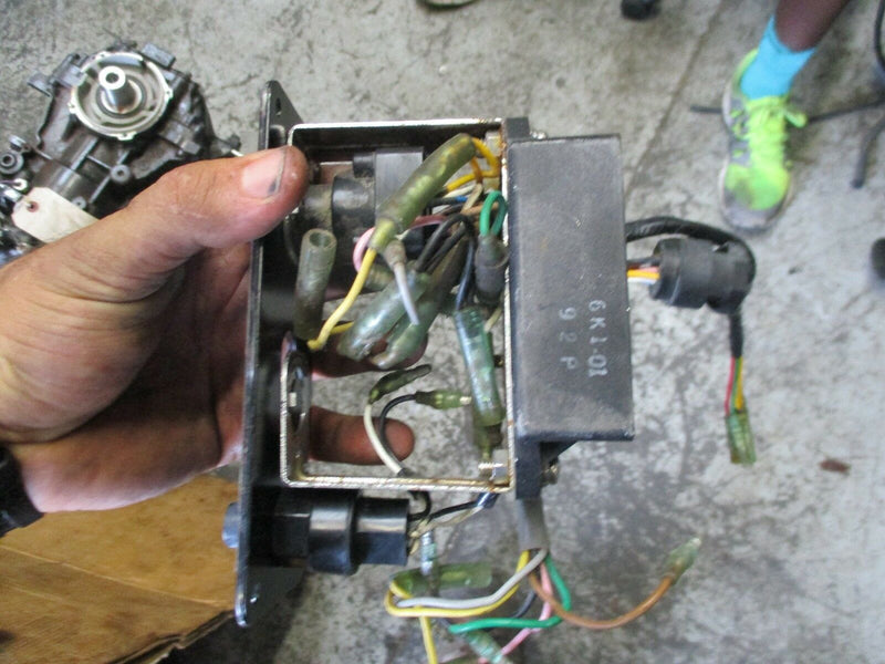 Yamaha outboard ignition switch with dual engine control unit 6K1-85830-01-00