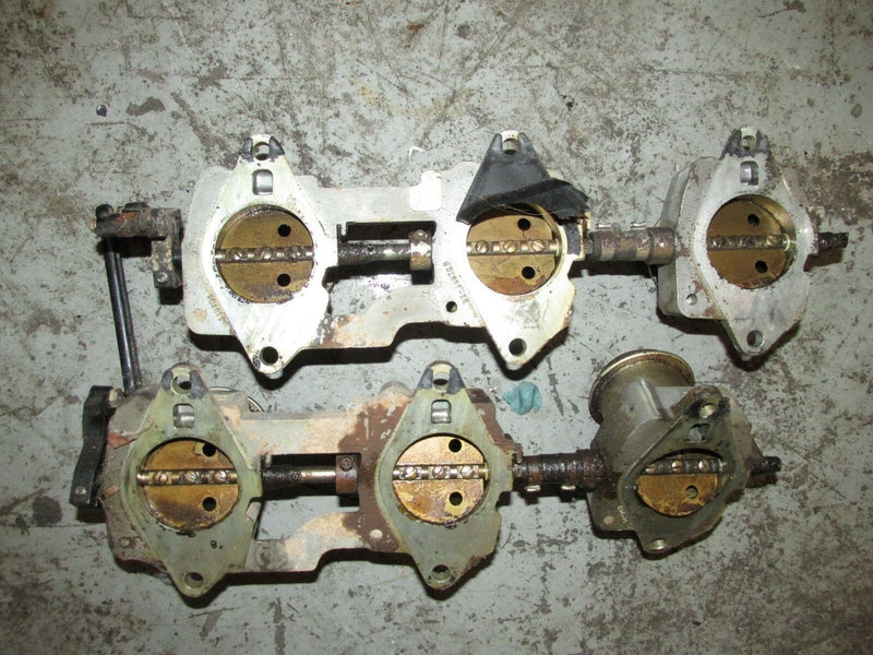 2003 Evinrude Ficht 200hp 2-stroke V-6 throttle body 188379