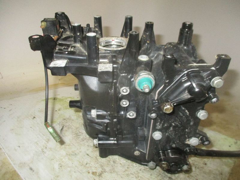 Tohatsu 9.8hp 4 stroke outboard crankcase block