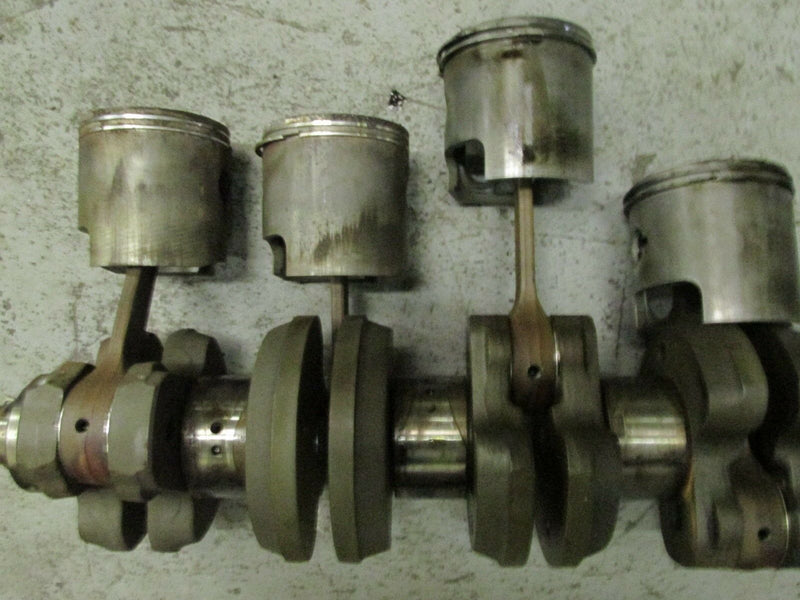 1997 Suzuki DT140 2 stroke 140hp 14003-751427 crankshaft