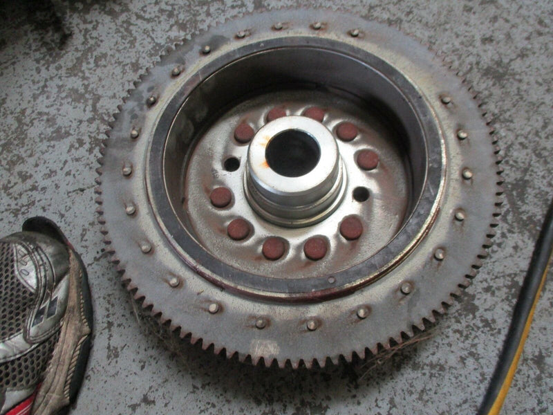 2007 Yamaha outboard F250TXR 4 stroke flywheel 6p2-81450