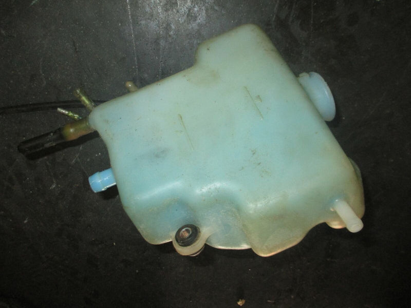 Yamaha HPDI 200hp outboard oil tank
