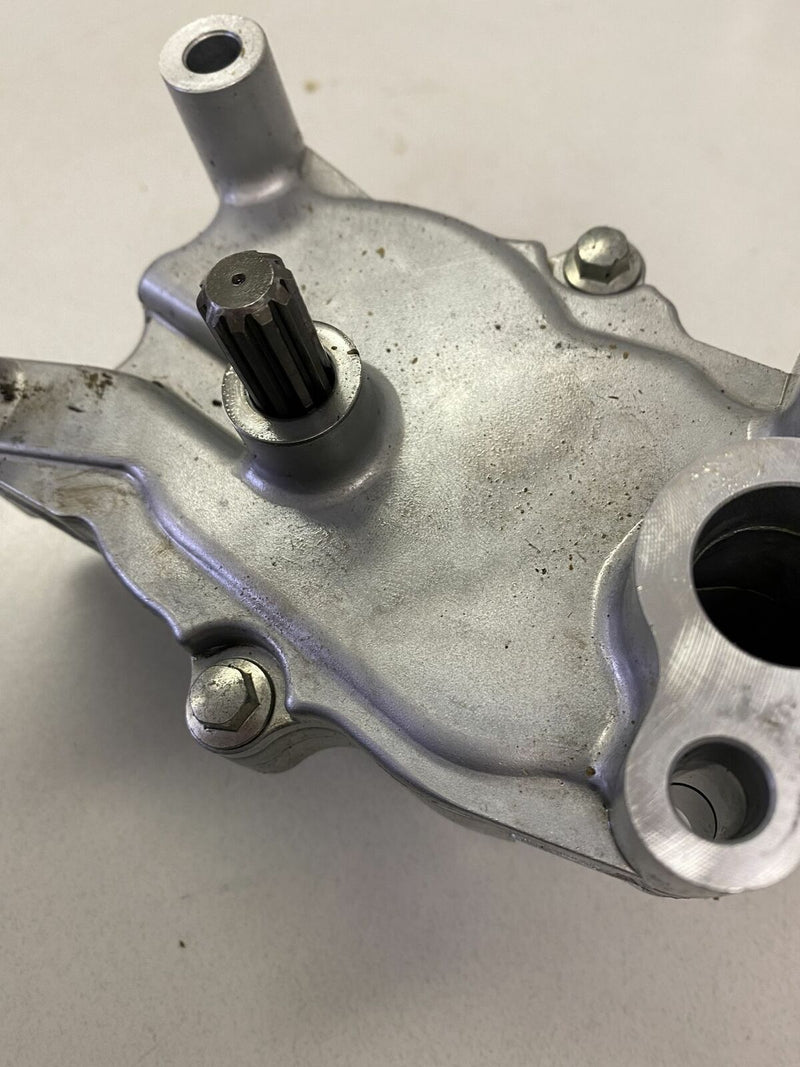 Suzuki DF150 150hp outboard oil pump (16400-96J00)